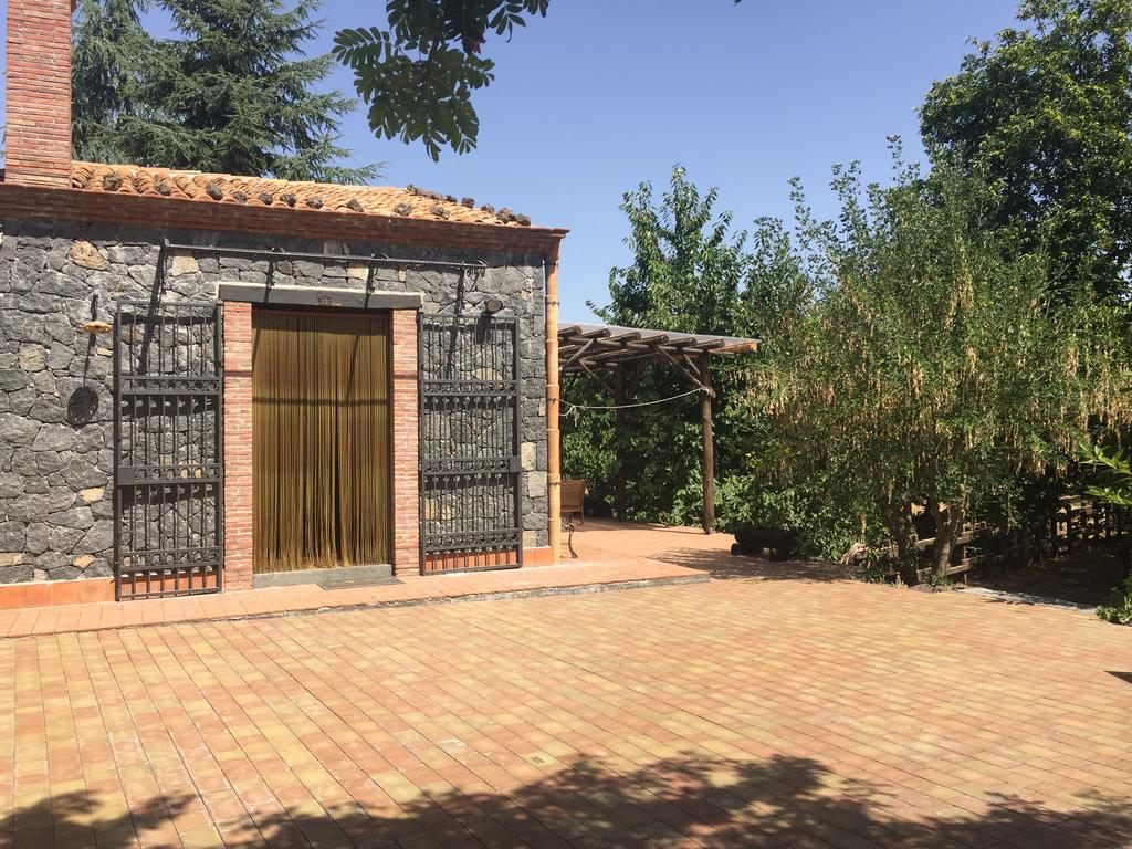 Willa Casa Etna Bronte Zewnętrze zdjęcie