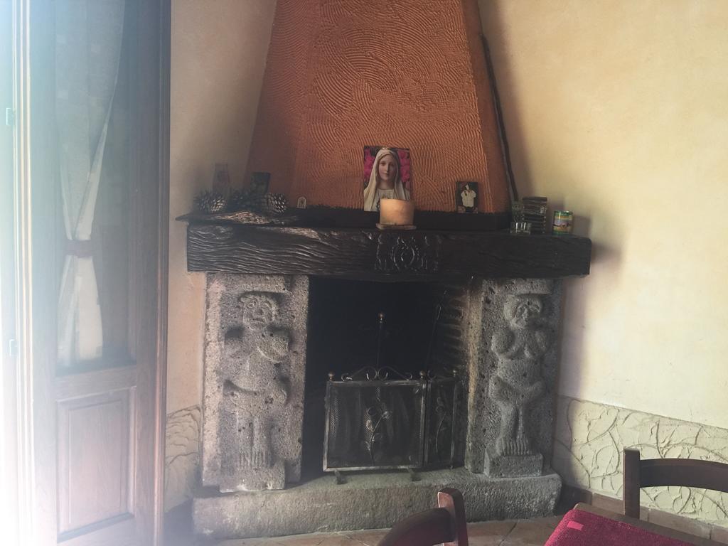 Willa Casa Etna Bronte Zewnętrze zdjęcie