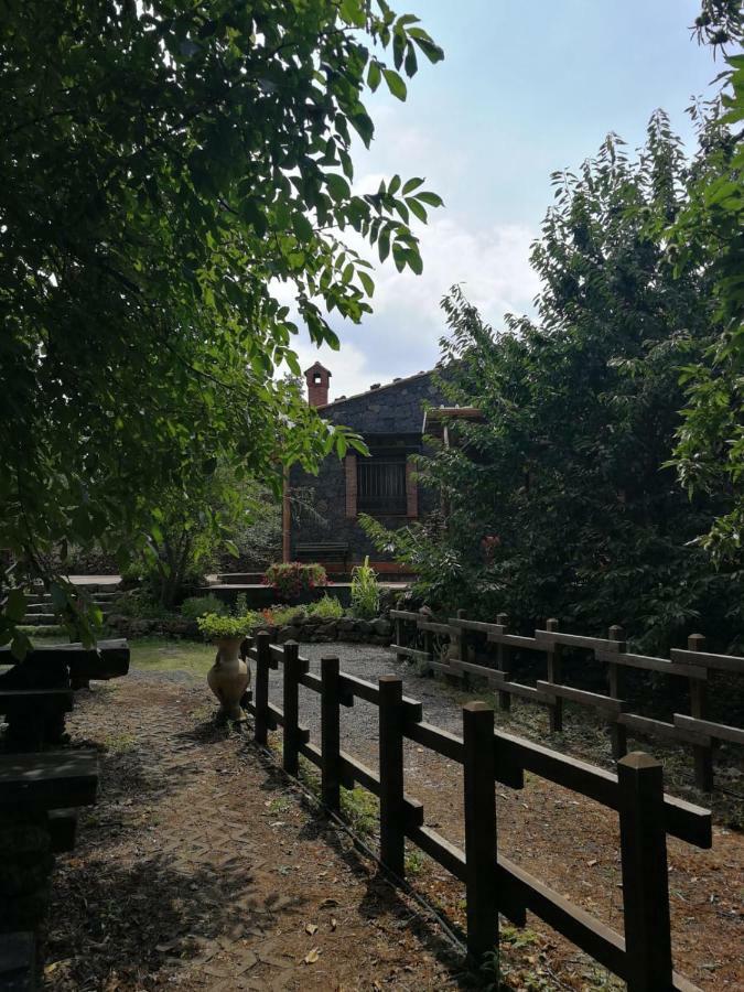 Willa Casa Etna Bronte Zewnętrze zdjęcie